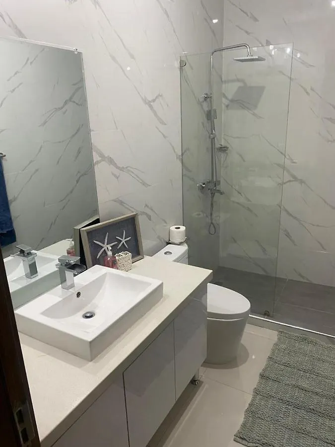 Luxury Apartment With Pool - Kensington Gate - New Kingston
